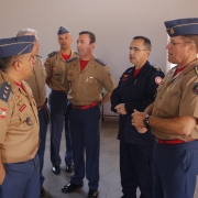 Coronel Krukoski recebendo visitas
