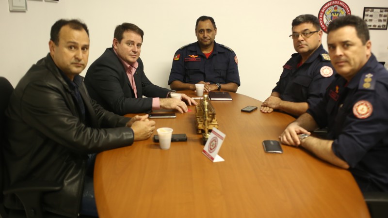 Visita do Deputado Estadual Ronaldo Santini e Vereador Braulio Guedes ao CBMRS