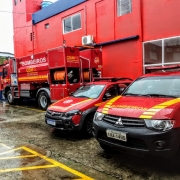 10º Batalhão de Bombeiro Militar recebe viaturas e equipamentos em Santana do Livramento
