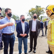 Governador do Estado entrega viaturas e equipamentos ao CBMRS