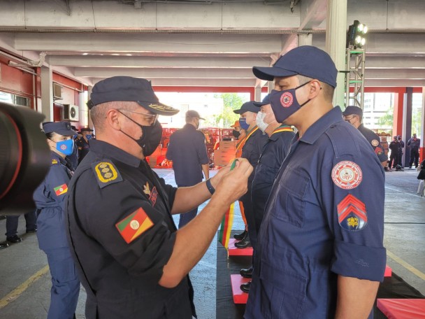 Bombeiros celebram 127 anos no RS com entrega de R$ 5 milhões em equipamentos e ampliação do sistema SOL-CBMRS