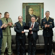 Bombeiros Militares do CBMRS recebem homenagem da Assembleia Legislativa do Estado