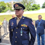 Associação Brasileira dos Integrantes do Batalhão Suez outorga medalha ao Comando do CBMRS