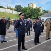 Associação Brasileira dos Integrantes do Batalhão Suez outorga medalha ao Comando do CBMRS