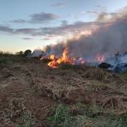 CBMRS atua há mais de 90 horas em combate a incêndio em vegetação em São Borja
