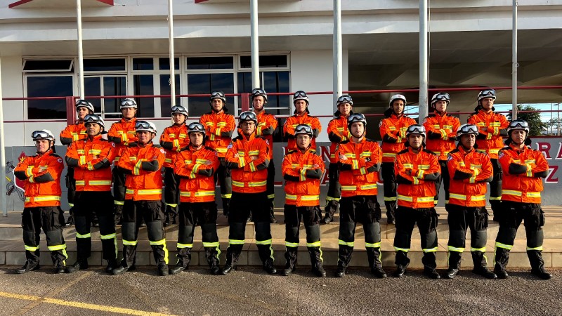 Envio de missão humanitária brasileira para combater incêndios no Canadá contará com militar do CBMRS