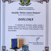 Oficial do CBMRS Recebe Medalha "Mérito Santos Dumont" da Força Aérea Brasileira