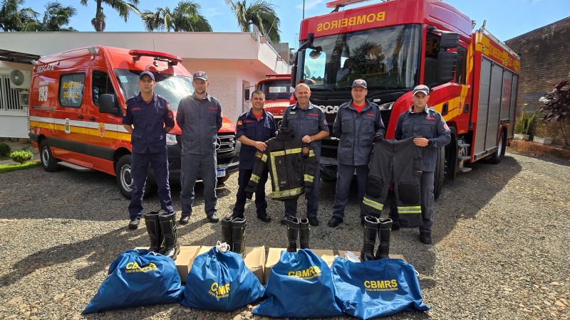 Entrega de EPI para SCAB