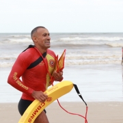 Competição entre Guarda-vidas movimenta a praia de Capão da Canoa
