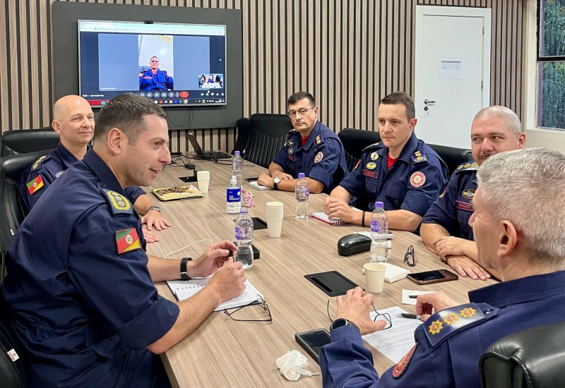 Comandante-Geral do CBMRS, Coronel Julimar Fortes Pinheiro, realiza a primeira reunião do Conselho Superior da Corporação.