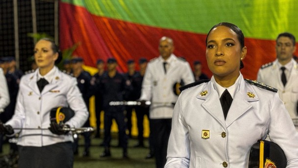 Oficiais conclu&iacute;ram o Curso Superior de Bombeiro Militar e passam a atuar em diversas regi&otilde;es do Estado&nbsp;

